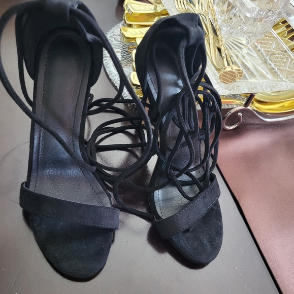 ❤️Elegant black heels - Picture 3 of 5